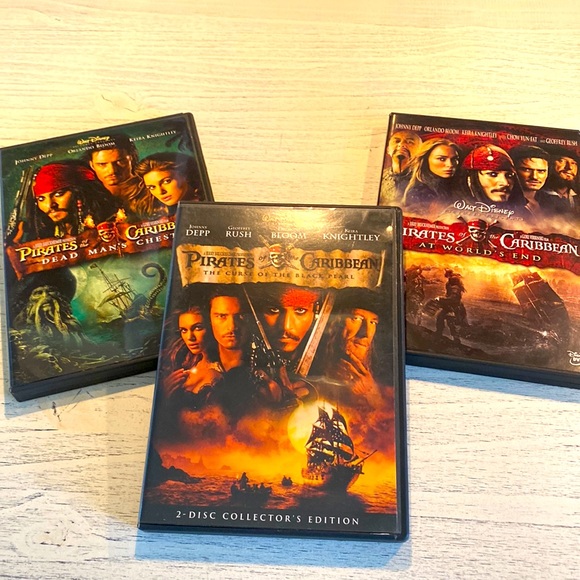PIRATES OF THE CARIBBEAN DVD SET - Three DVD Set - Picture 1 of 7